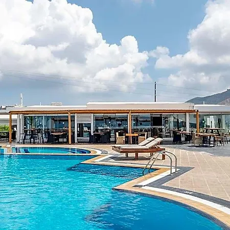Smy Santorini &