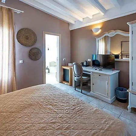 Hotel Smy Santorini & 4*