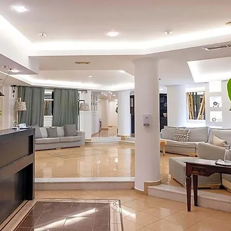 Smy Santorini & Hotel 4*